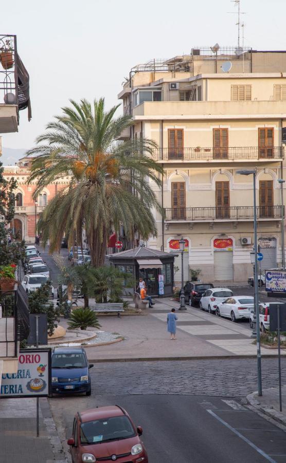 La Casa Di Nausicaa : Il Piacere Dell'Ospitalita Apartment Reggio Calabria Exterior photo