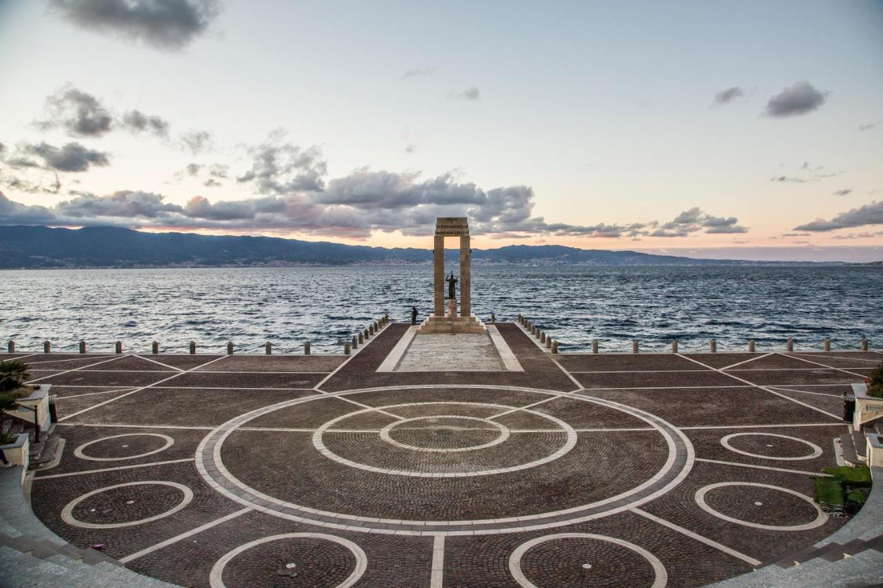 La Casa Di Nausicaa : Il Piacere Dell'Ospitalita Apartment Reggio Calabria Exterior photo